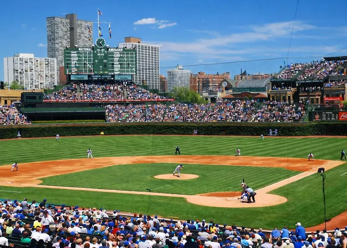The Wrigleyville Art Deco Executive Garage * Chicago